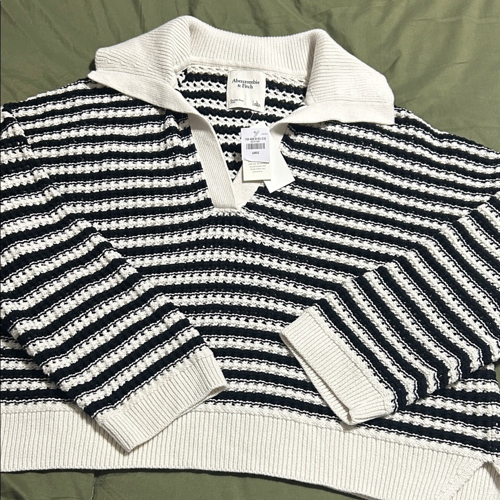 NWT Abercrombie & Fitch stripe sweater